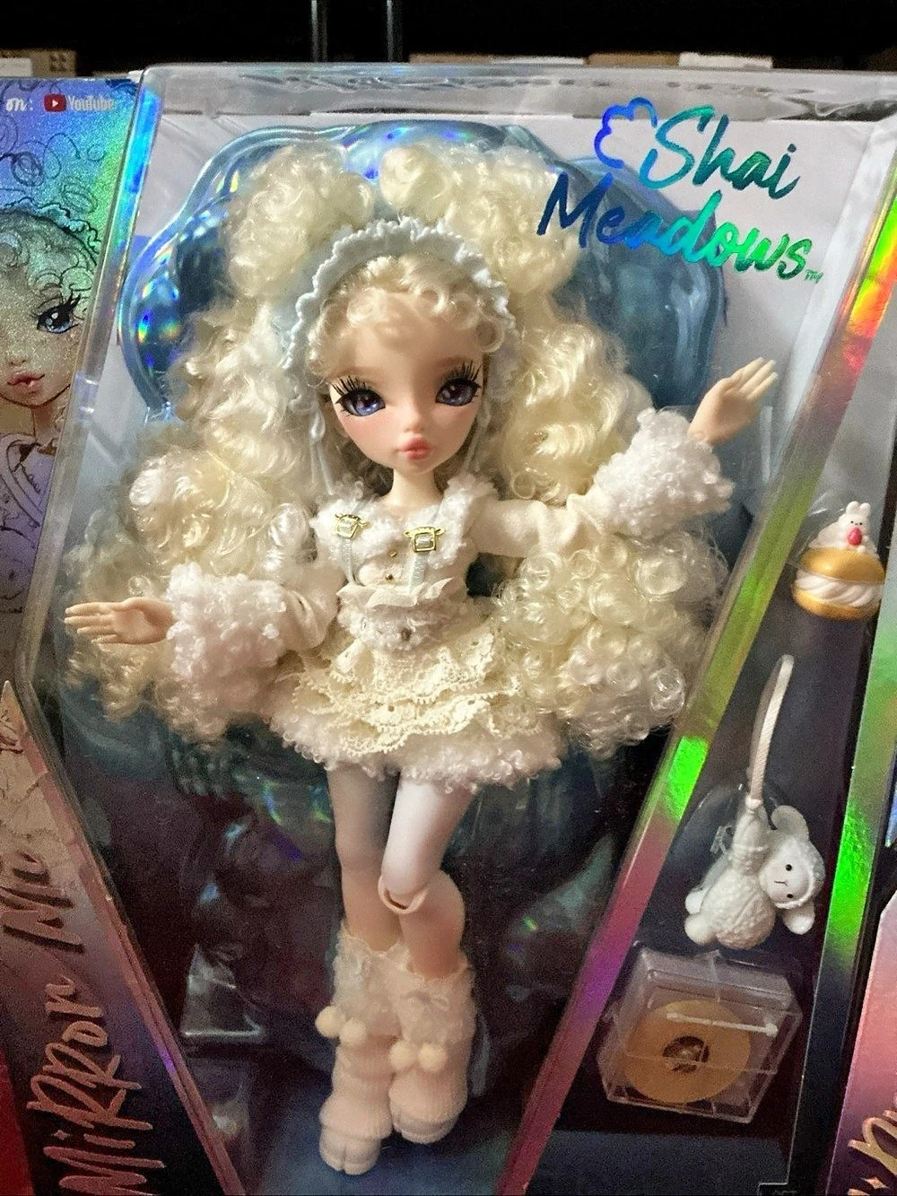 MGA Entertainment Mirror Mi Shai Meadows Fashion Doll White & Blue